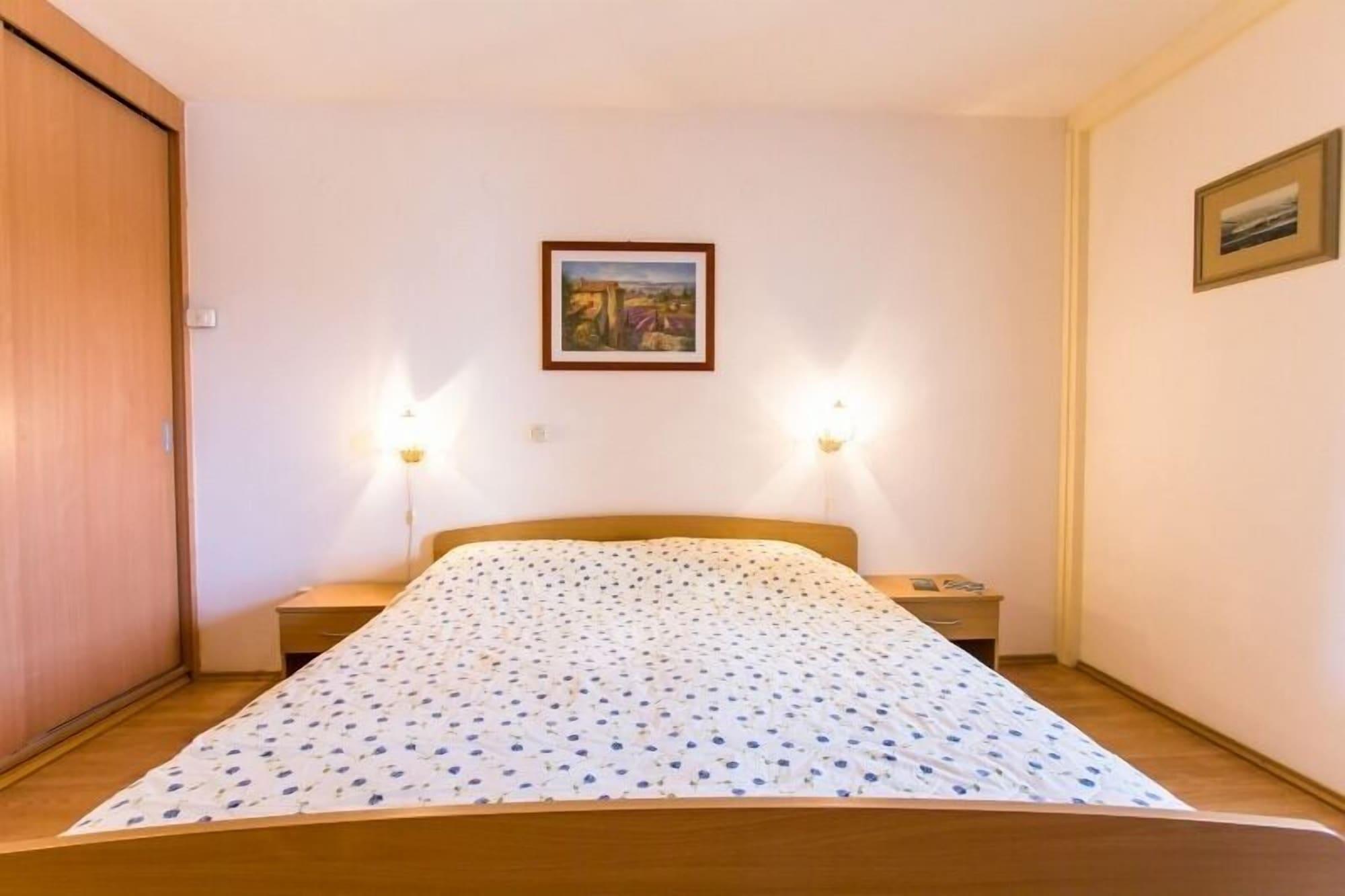 Hotel Omorika Punat Εξωτερικό φωτογραφία
