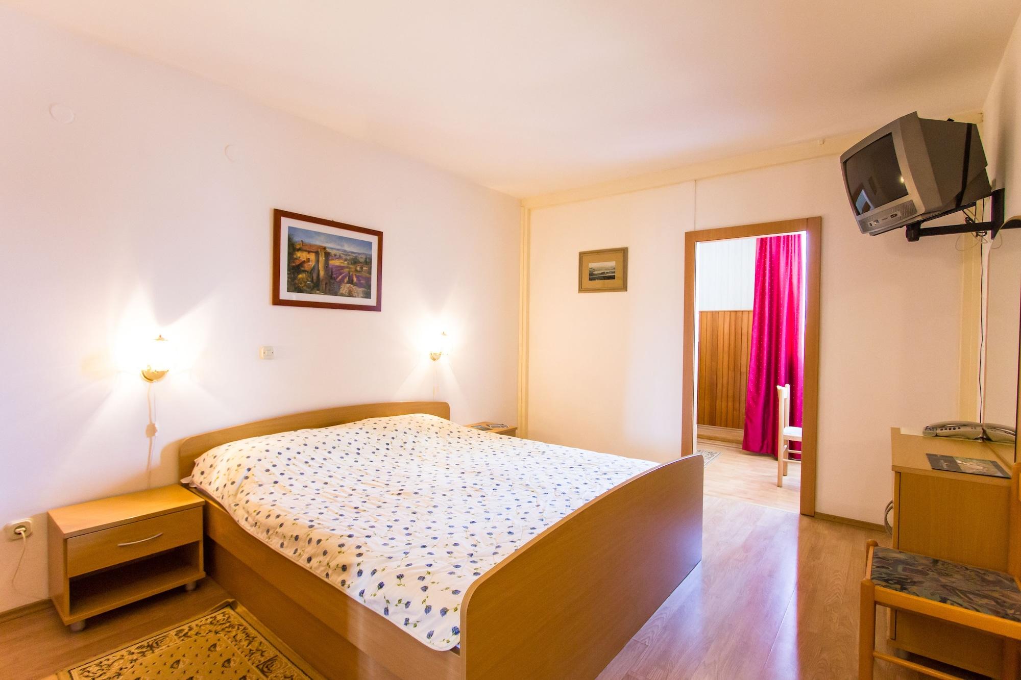 Hotel Omorika Punat Εξωτερικό φωτογραφία