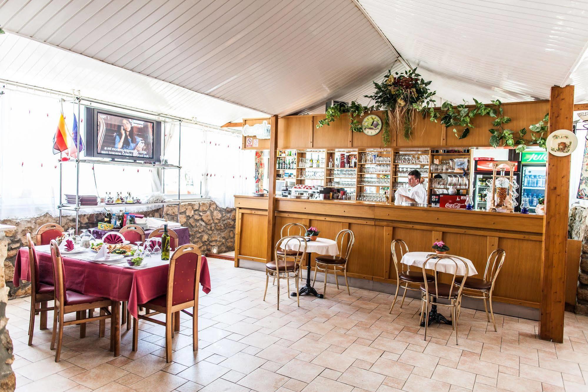 Hotel Omorika Punat Εξωτερικό φωτογραφία